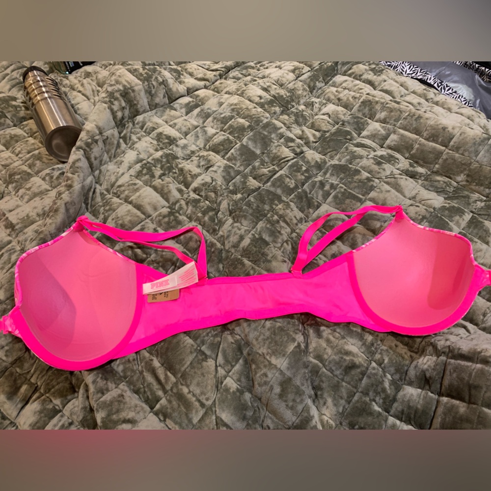 Bra
34DDD - Picture 3 of 4